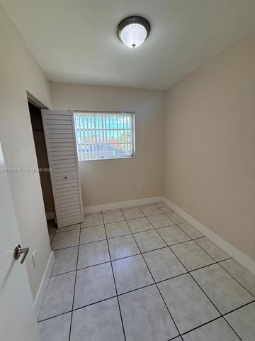 14755 SW 302nd St, Homestead, FL 33033