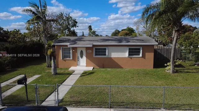 14755 SW 302nd St, Homestead, FL 33033