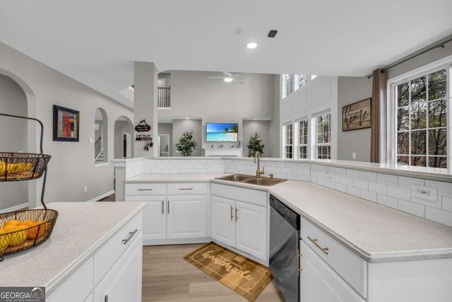 5094 Coventry Park Court, Peachtree Corners, GA 30096