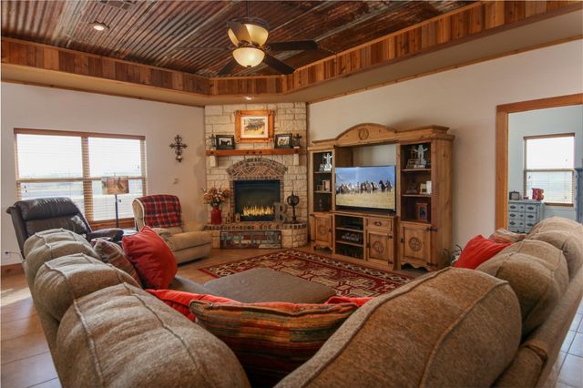 7158 Luella Road, Sherman, TX 75090