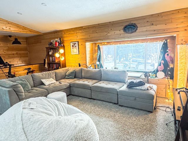 2531 CLYDESDALE DRIVE, North Pole, AK 99705
