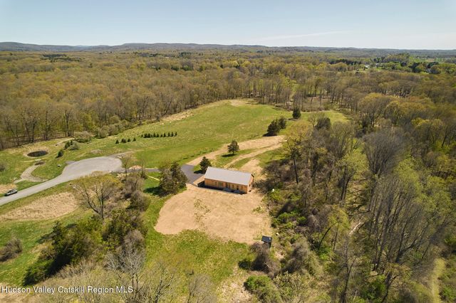 74 Fox Lane, Tivoli, NY 12583