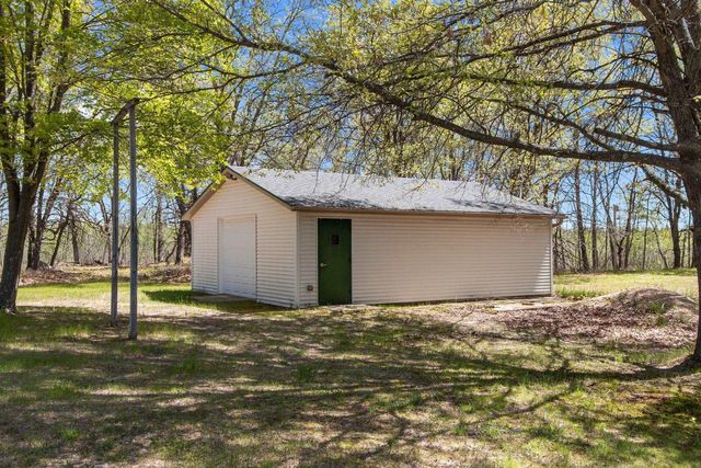 N7164 19th Road, Neshkoro, WI 54960