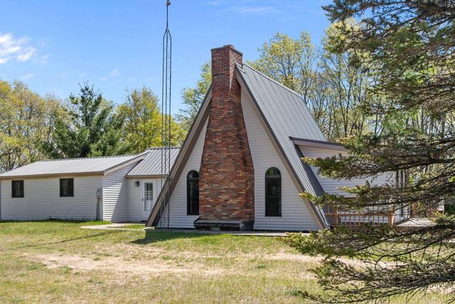 N7164 19th Road, Neshkoro, WI 54960