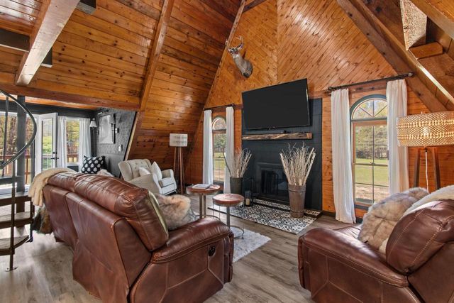 N7164 19th Road, Neshkoro, WI 54960