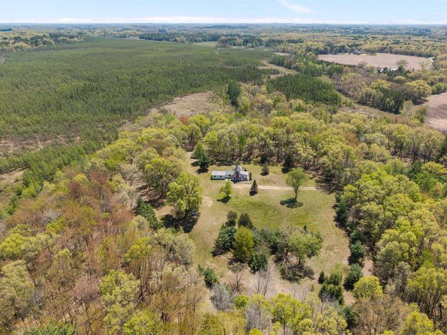 N7164 19th Road, Neshkoro, WI 54960