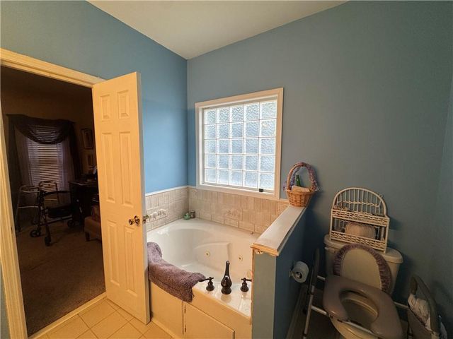 11 Honey Locust Court, Cartersville, GA 30121