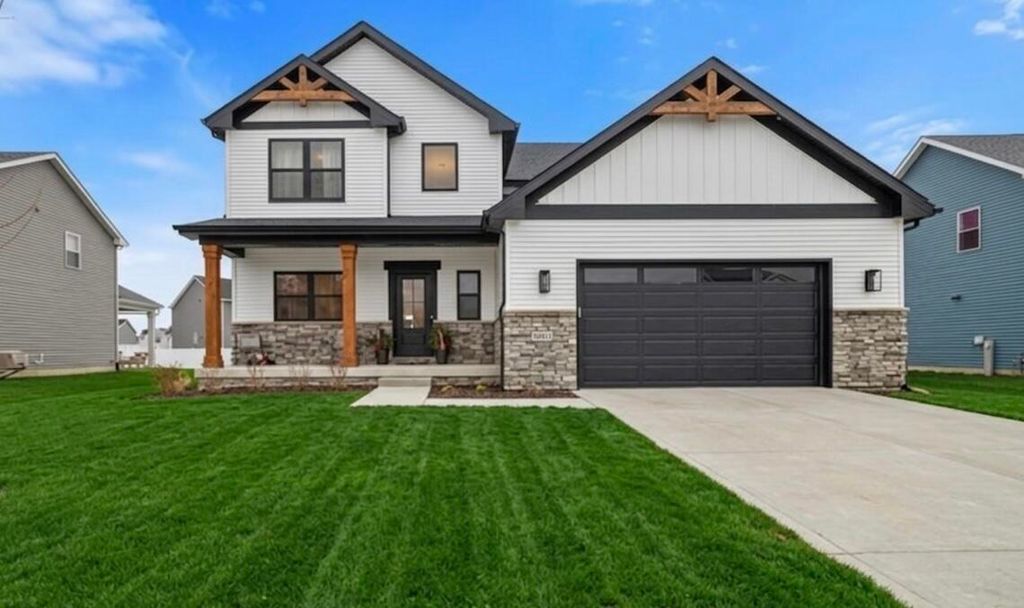 9765 Beacon Pointe Lane, Cedar Lake, IN 46303