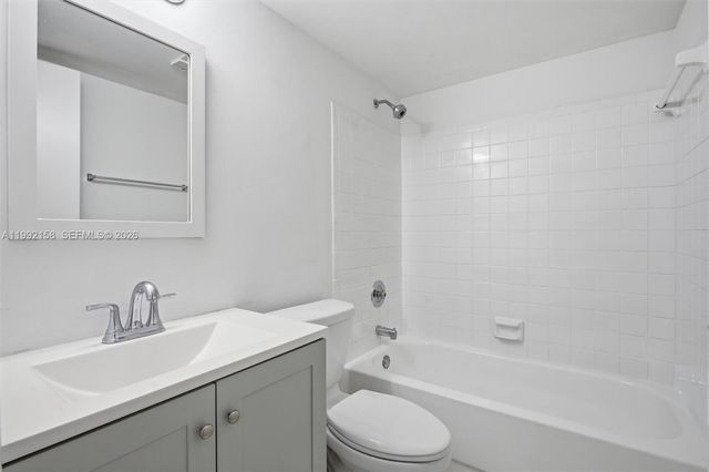 9994 Nob Hill Ct 9994, Sunrise, FL 33351