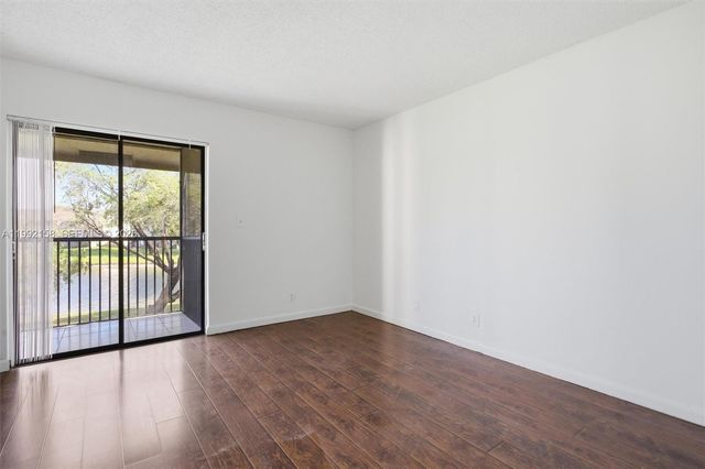 9994 Nob Hill Ct 9994, Sunrise, FL 33351