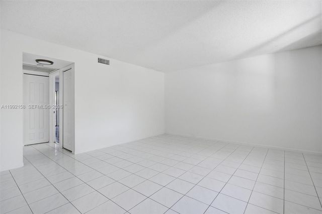 9994 Nob Hill Ct 9994, Sunrise, FL 33351