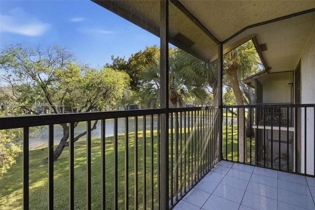 9994 Nob Hill Ct 9994, Sunrise, FL 33351