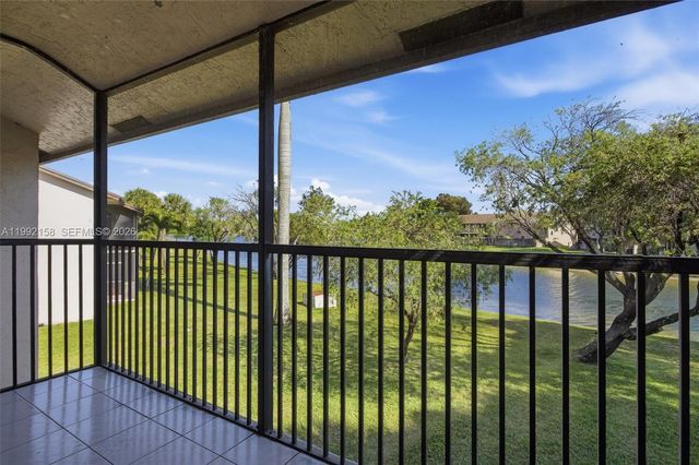 9994 Nob Hill Ct 9994, Sunrise, FL 33351