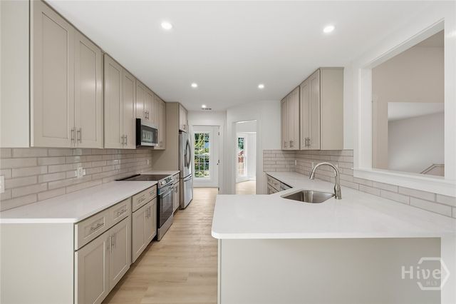 6 Kingfisher Circle, Savannah, GA 31419