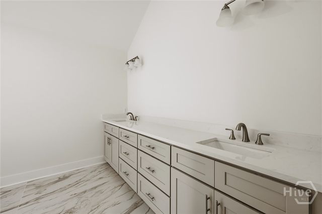 6 Kingfisher Circle, Savannah, GA 31419