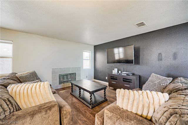3536 Golden Pedal Street, Las Vegas, NV 89129