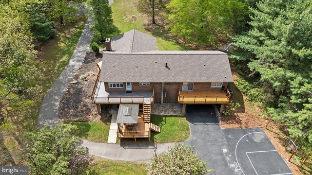 9668 MAGLEDT RD, Baltimore, MD 21234