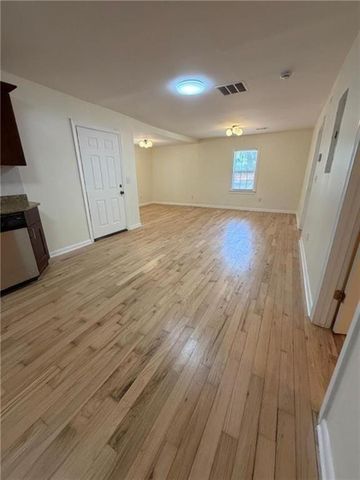 637 Parkdale, Scottdale, GA 30079
