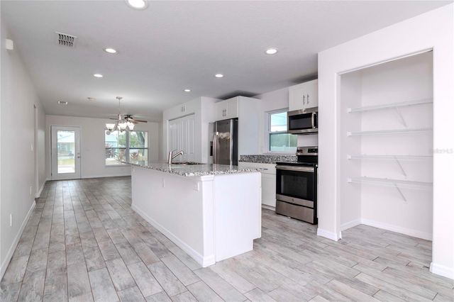 6235 S ADELIA AVENUE, Tampa, FL 33616