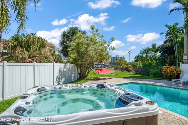101 Harrison Avenue, Belleair Beach, FL 33786