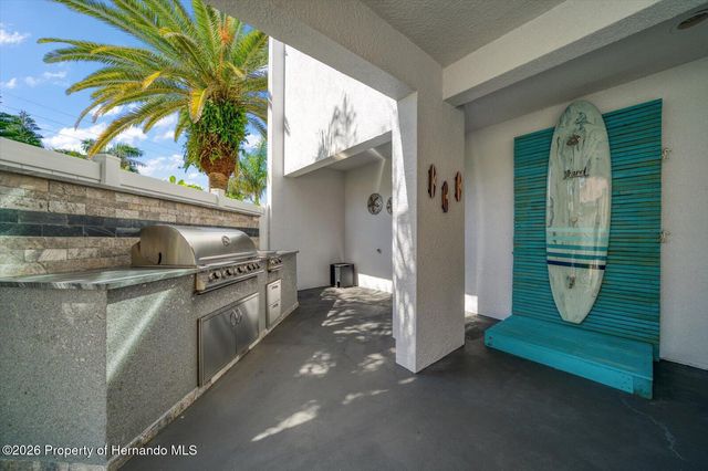 101 Harrison Avenue, Belleair Beach, FL 33786