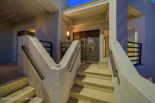 101 Harrison Avenue, Belleair Beach, FL 33786