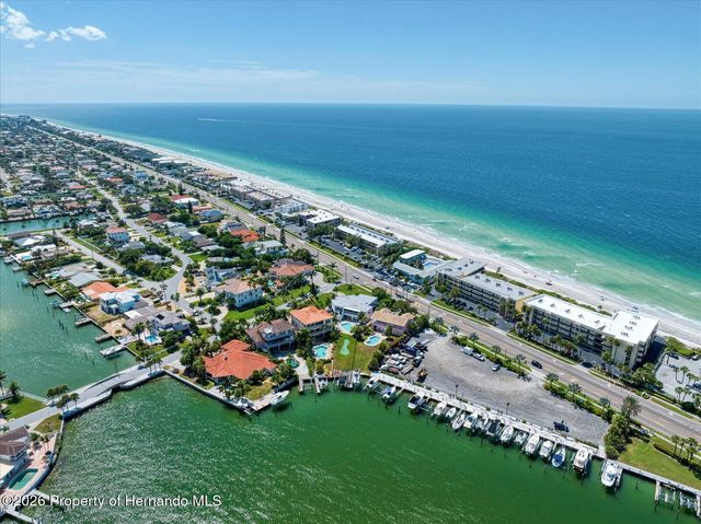 101 Harrison Avenue, Belleair Beach, FL 33786