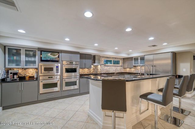 101 Harrison Avenue, Belleair Beach, FL 33786