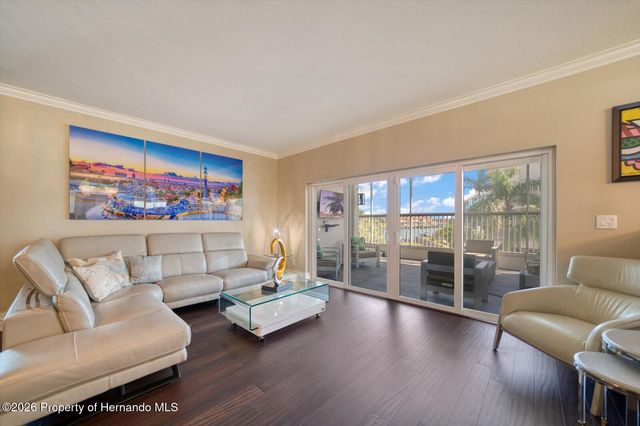 101 Harrison Avenue, Belleair Beach, FL 33786