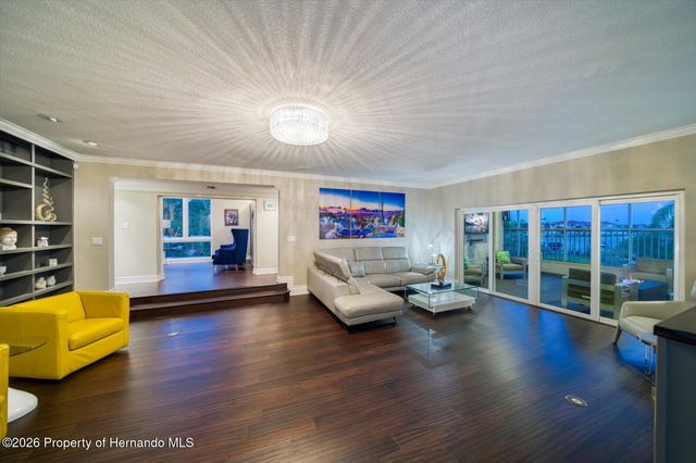101 Harrison Avenue, Belleair Beach, FL 33786
