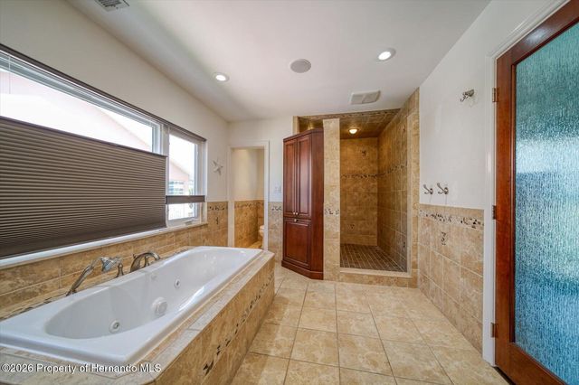 101 Harrison Avenue, Belleair Beach, FL 33786