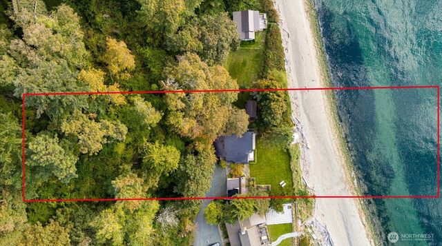7683 Maxwelton Road, Clinton, WA 98236