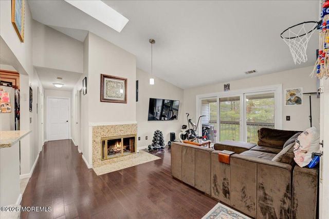 306 Bromley Place 306, East Brunswick, NJ 08816