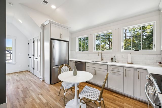 1101 Montrose Ave, Nashville, TN 37204
