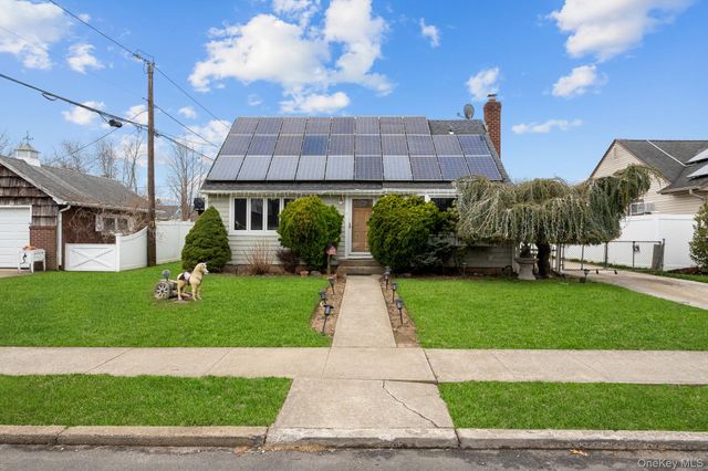 762 Buchanan Road, East Meadow, NY 11554