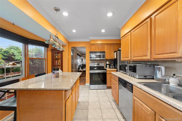 762 Buchanan Road, East Meadow, NY 11554