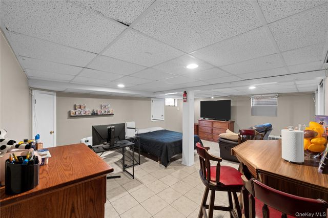 762 Buchanan Road, East Meadow, NY 11554