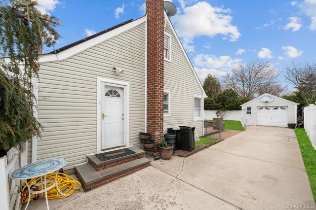 762 Buchanan Road, East Meadow, NY 11554
