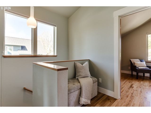 1130 POLK St, Eugene, OR 97402