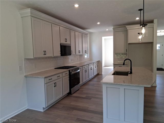 3839 Overlook Court, Fairlawn, OH 44333