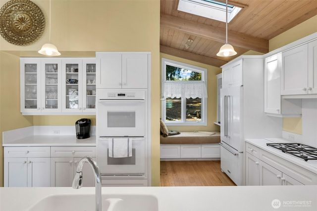 1794 Bayshore Road, Lopez Island, WA 98261