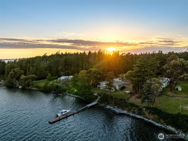 1794 Bayshore Road, Lopez Island, WA 98261