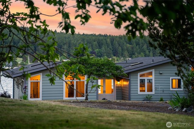 1794 Bayshore Road, Lopez Island, WA 98261