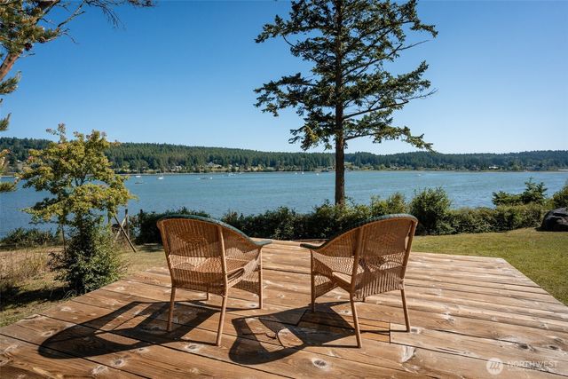 1794 Bayshore Road, Lopez Island, WA 98261