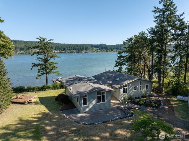 1794 Bayshore Road, Lopez Island, WA 98261
