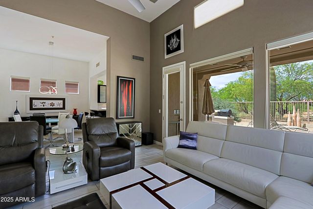 32748 N 69TH Street, Scottsdale, AZ 85266