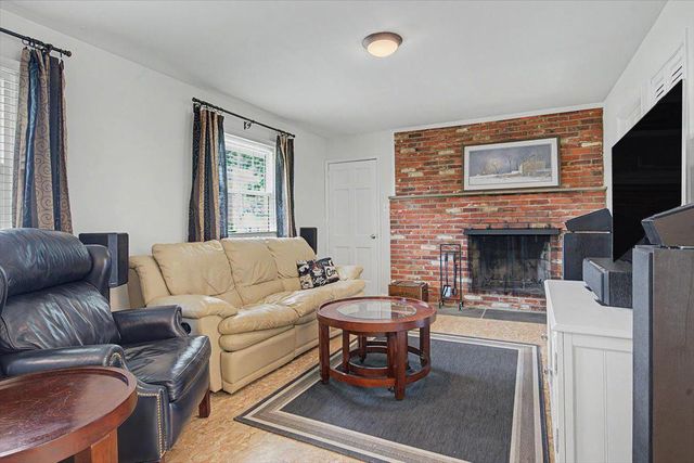 2 WHEATFIELD, Wilmington, DE 19810