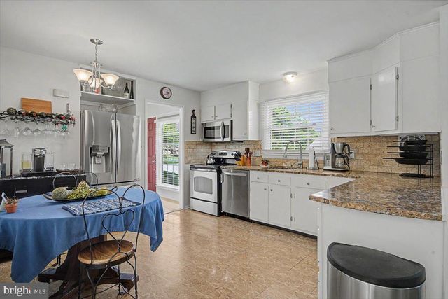 2 WHEATFIELD, Wilmington, DE 19810