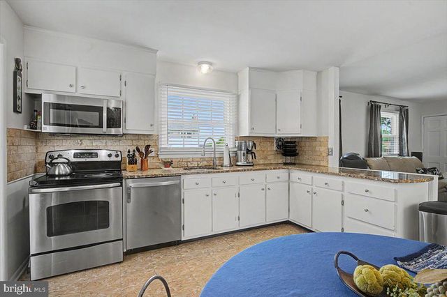 2 WHEATFIELD, Wilmington, DE 19810