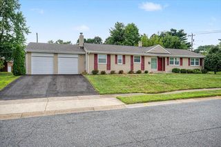 2 WHEATFIELD, Wilmington, DE 19810